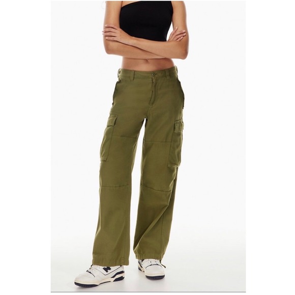 TNA Pants - TNA Aritzia Supply Cargo Pants Green Baggy Wide Leg Women Size 6 109818